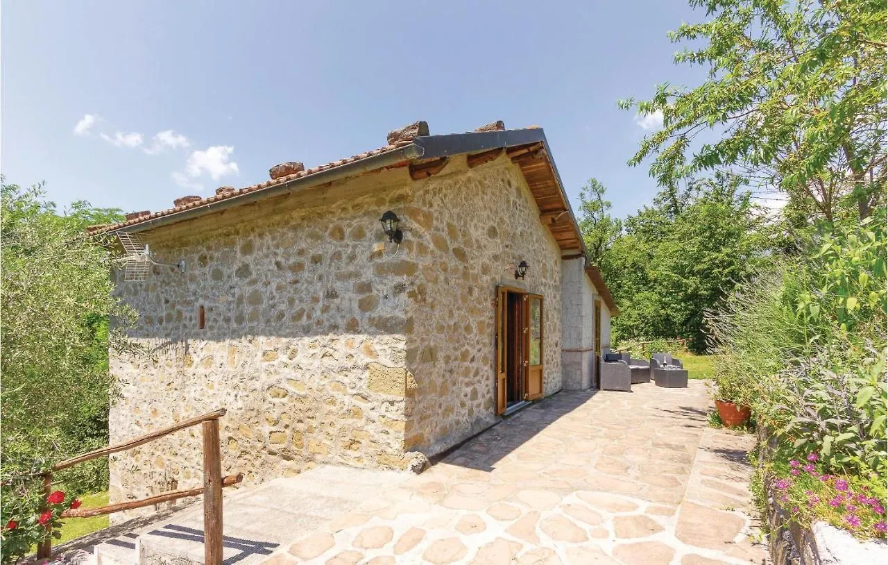 2 Bedroom Pet Friendly Home In Casoli Lu Italy